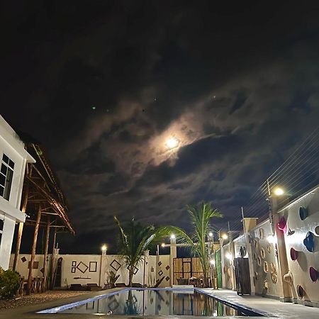 Vick Boutique Hotel With New Power Backup Nungwi Esterno foto