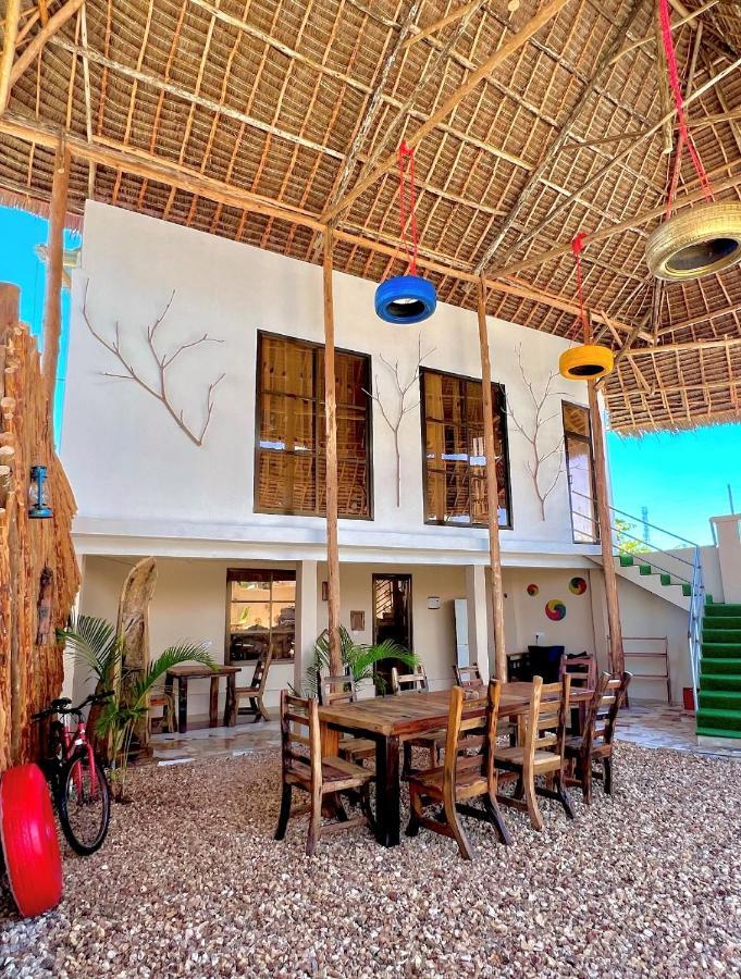 Vick Boutique Hotel With New Power Backup Nungwi Esterno foto